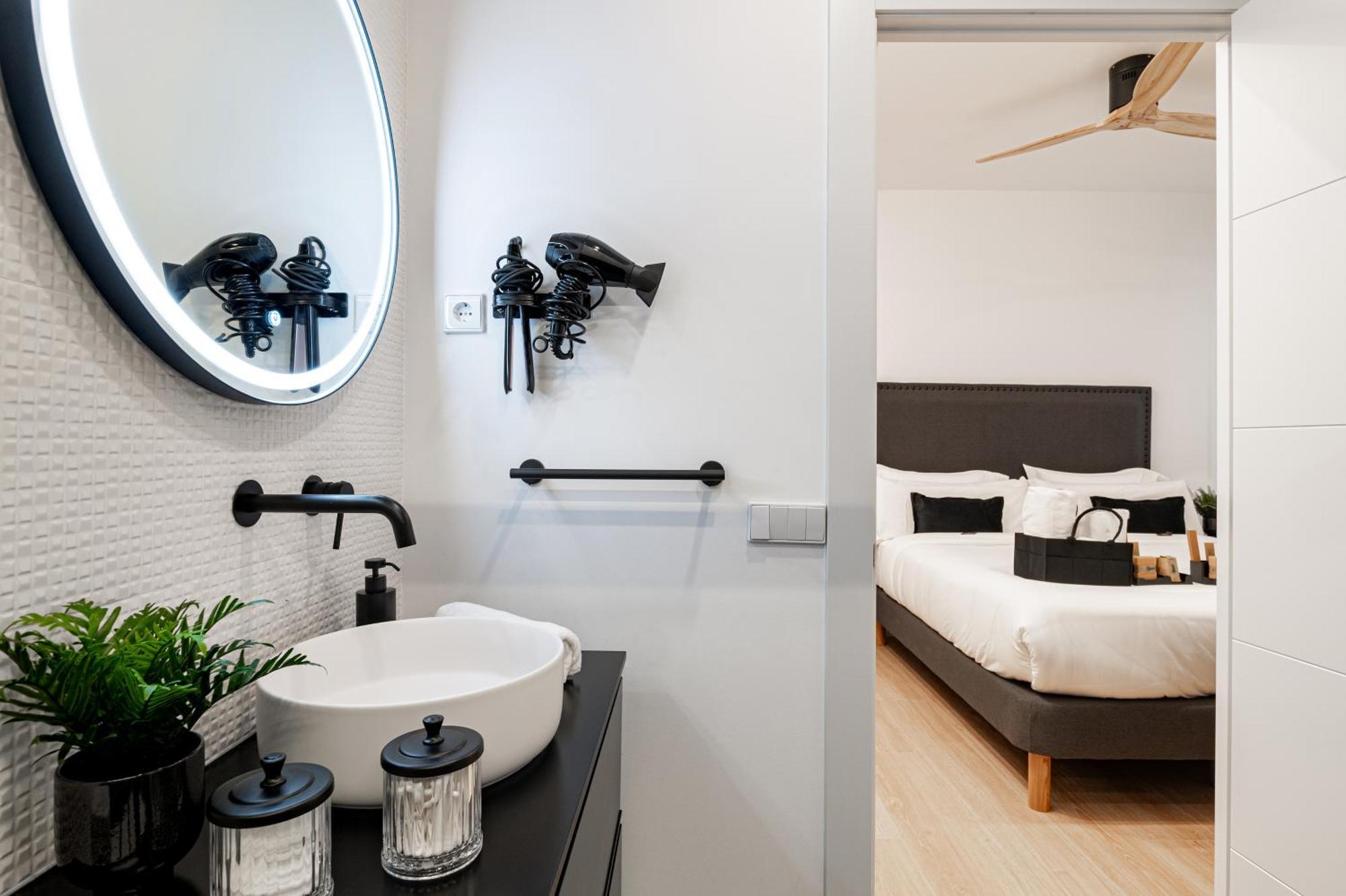 Honey Apartment In The Center Of Madryt Zewnętrze zdjęcie